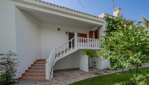 Wiederverkauf - Detached Villa - Orihuela Costa - Cabo Roig