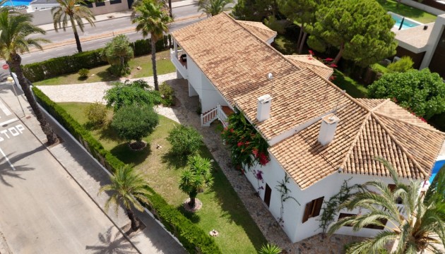 Wiederverkauf - Detached Villa - Orihuela Costa - Cabo Roig