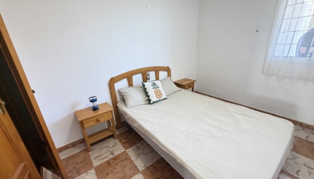 Resale - Apartment - Orihuela Costa - Villamartín