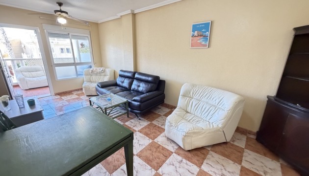 Resale - Apartment - Orihuela Costa - Villamartín