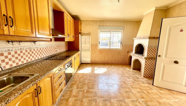 Resale - Detached Villa - Catral