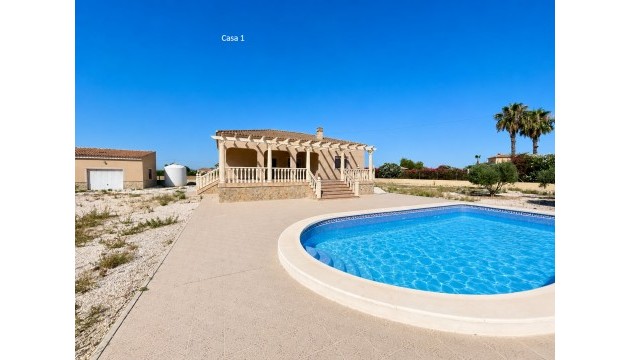 Resale - Detached Villa - Catral