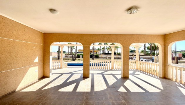 Resale - Detached Villa - Catral
