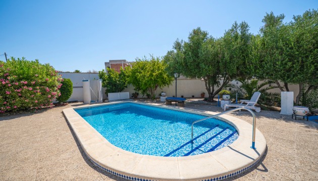 Resale - Detached Villa - Ciudad Quesada