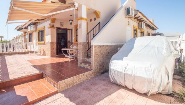 Перепродажа - Таунхаус - Orihuela Costa - La Zenia