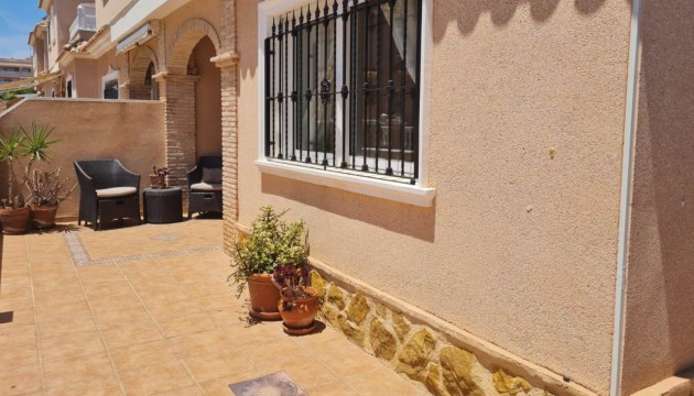 Перепродажа - отдельная вилла - Orihuela Costa - Los Dolses