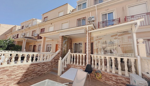 Перепродажа - Таунхаус - Orihuela Costa - La Zenia