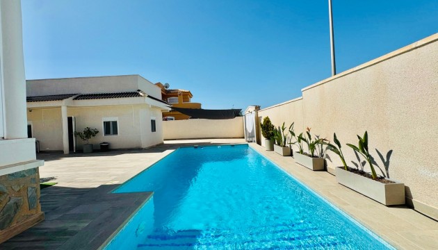 Reventa - Chalet Independiente - Ciudad Quesada
