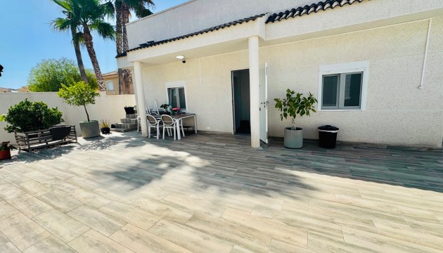 Reventa - Chalet Independiente - Ciudad Quesada