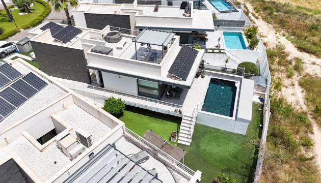 Resale - Detached Villa - San Miguel de Salinas