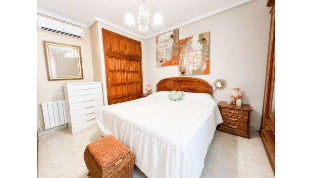 Odsprzedaż - Detached Villa - Ciudad Quesada
