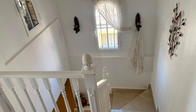 Odsprzedaż - Detached Villa - Guardamar del Segura