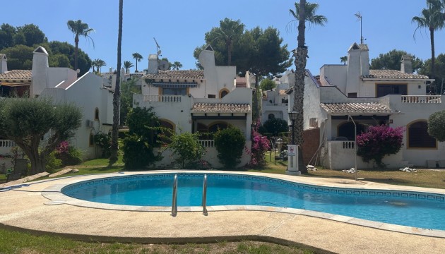 Перепродажа - отдельная вилла - Orihuela Costa - Los Dolses