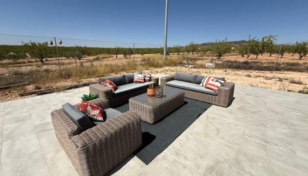 Herverkoop - Detached Villa - Pinoso