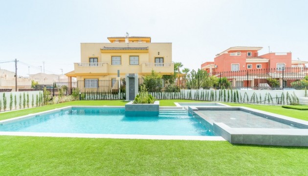Nieuwbouw Woningen - Bungalow - Torrevieja - Los Balcones - Los Altos del Edén
