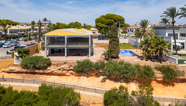 Перепродажа - отдельная вилла - Orihuela Costa - Cabo Roig