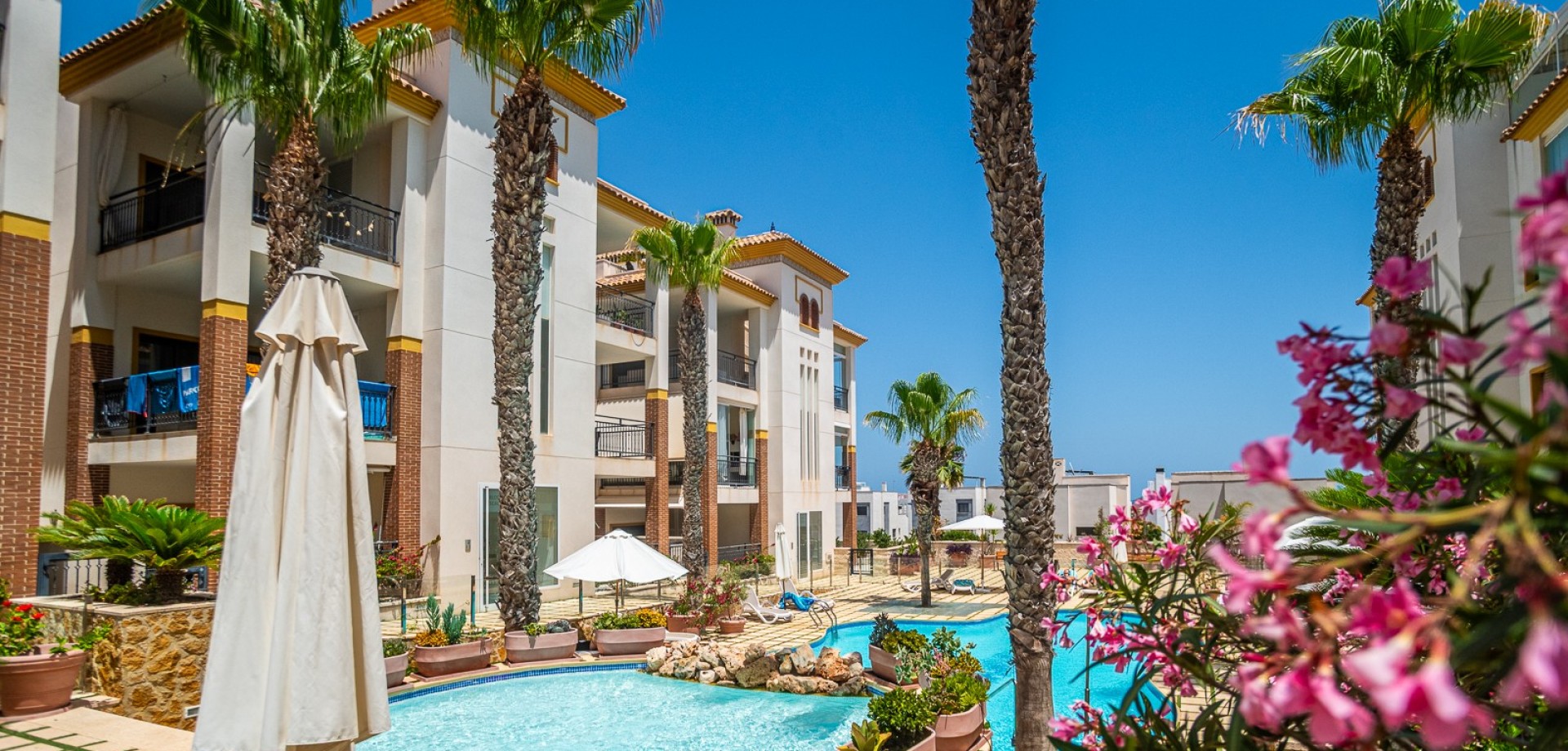 Apartment in Guardamar del Segura - view 1