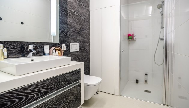 Wiederverkauf - Apartment - Guardamar del Segura