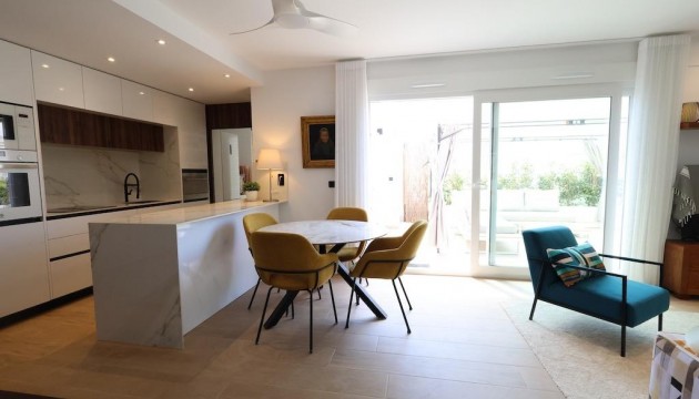 Odsprzedaż - Apartment - Algorfa