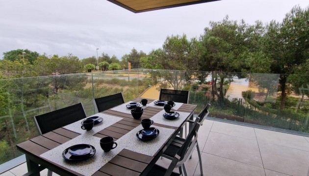 Resale - Apartment - Orihuela - Las Colinas Golf