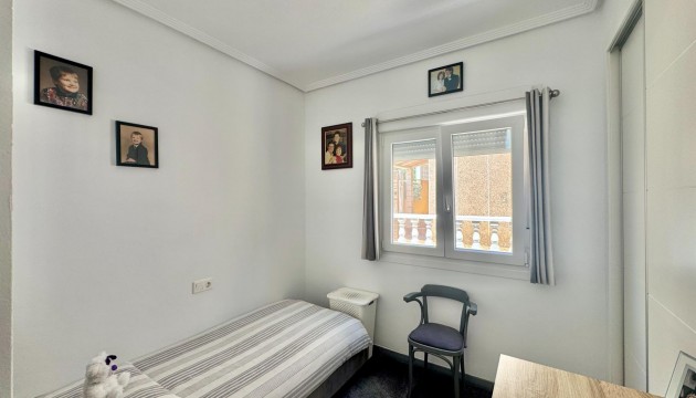 Resale - House - Orihuela Costa - La Florida