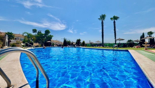 Resale - House - Orihuela Costa - La Florida