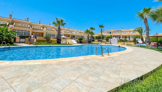 Wiederverkauf - Stadthaus - Orihuela Costa - Punta Prima