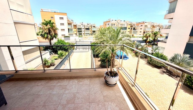 Wiederverkauf - Apartment - Orihuela Costa - La Zenia