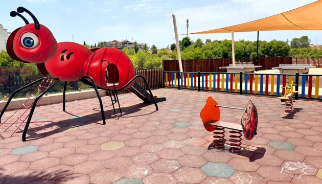 Wiederverkauf - Apartment - Orihuela Costa - La Zenia