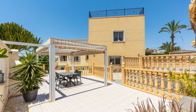 Перепродажа - отдельная вилла - Ciudad Quesada