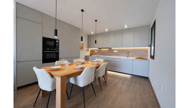 Resale - Townhouse - Dolores