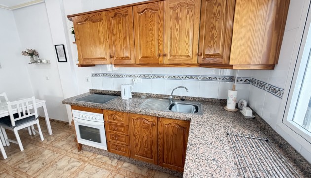 Odsprzedaż - Apartment - Orihuela Costa - La Zenia
