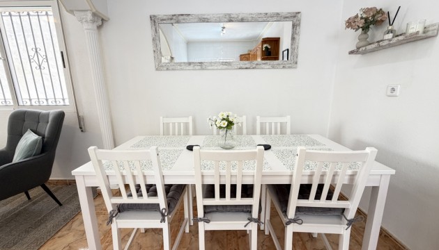 Odsprzedaż - Apartment - Orihuela Costa - La Zenia