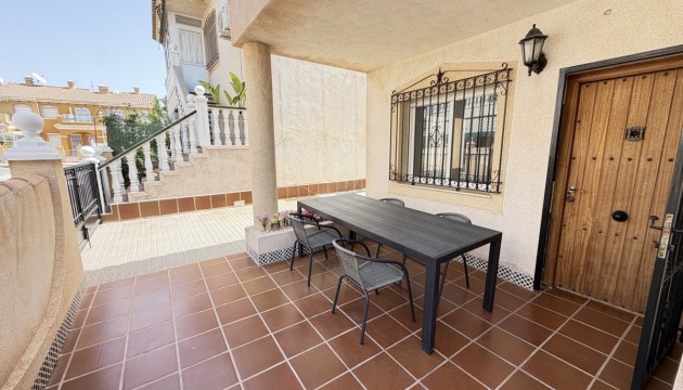 Odsprzedaż - Apartment - Orihuela Costa - La Zenia