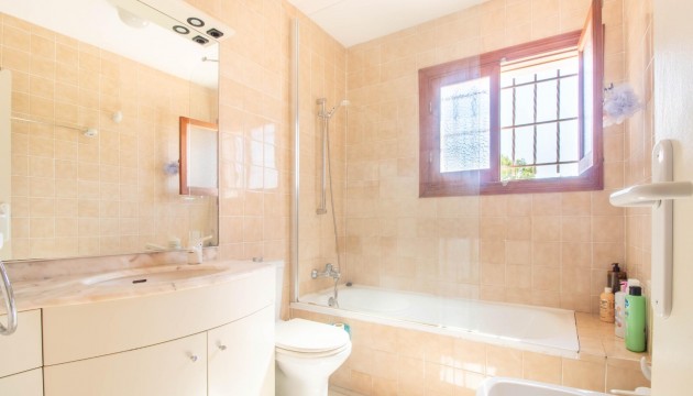 Odsprzedaż - Semi Detached Villa - Orihuela Costa - Cabo Roig