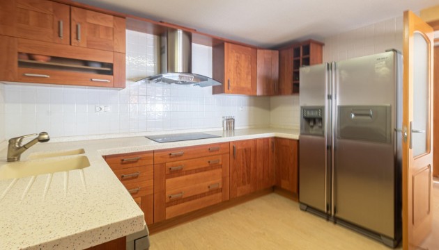 Odsprzedaż - Apartment - Torrevieja - Playa de los Locos