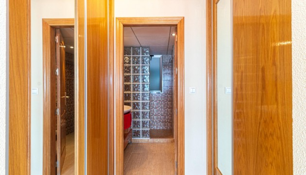 Odsprzedaż - Apartment - Torrevieja - Playa de los Locos