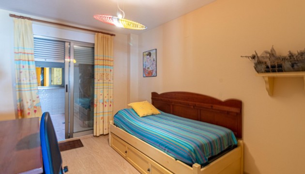 Odsprzedaż - Apartment - Torrevieja - Playa de los Locos
