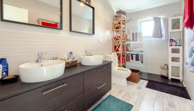 Odsprzedaż - Detached Villa - Torrevieja - Torreta Florida