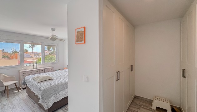 Odsprzedaż - Detached Villa - Torrevieja - Torreta Florida