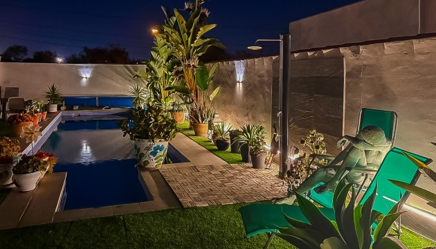 Odsprzedaż - Detached Villa - Torrevieja - Torreta Florida