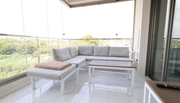 Odsprzedaż - Apartment - Orihuela Costa - Villamartín