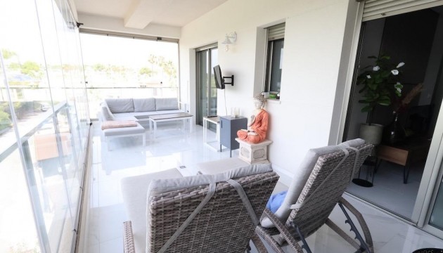 Odsprzedaż - Apartment - Orihuela Costa - Villamartín