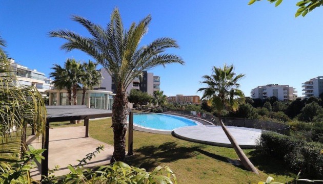 Odsprzedaż - Apartment - Orihuela Costa - Villamartín