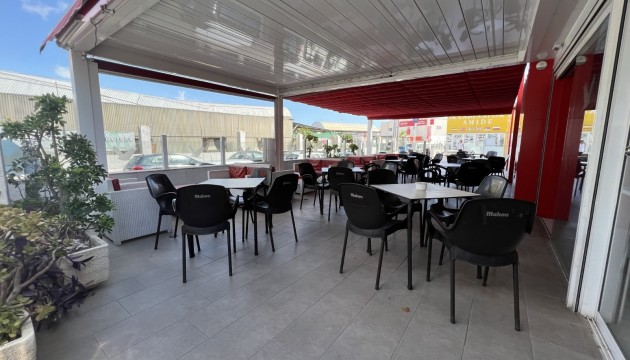 Begagnad - Kommersiell - Torrevieja