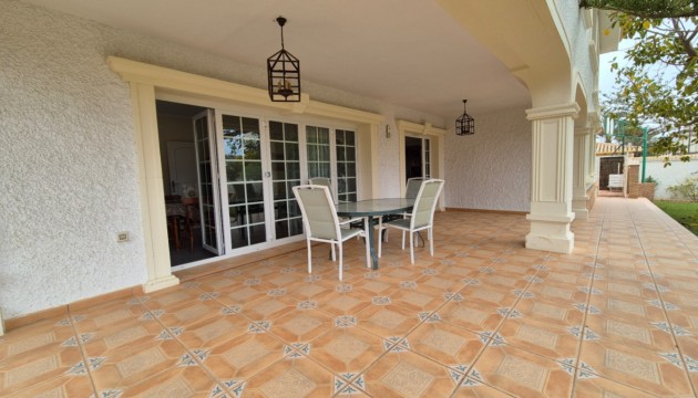 Resale - Detached Villa - Orihuela