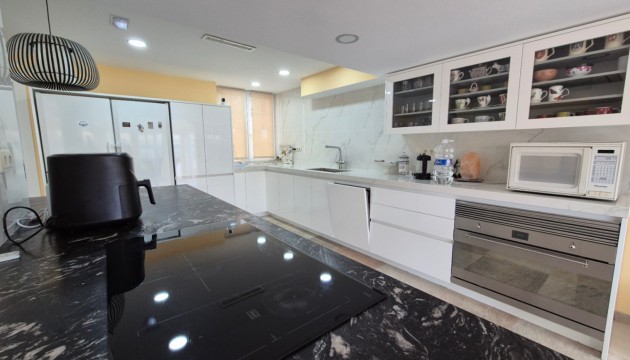 Resale - Detached Villa - Orihuela