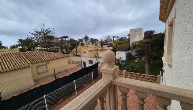 Resale - Detached Villa - Orihuela