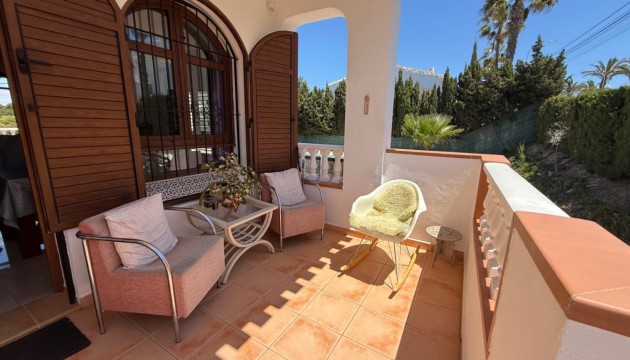 Reventa - Chalet Independiente - Orihuela