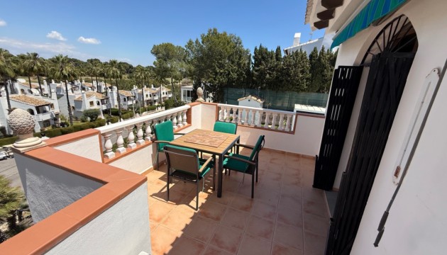 Reventa - Chalet Independiente - Orihuela
